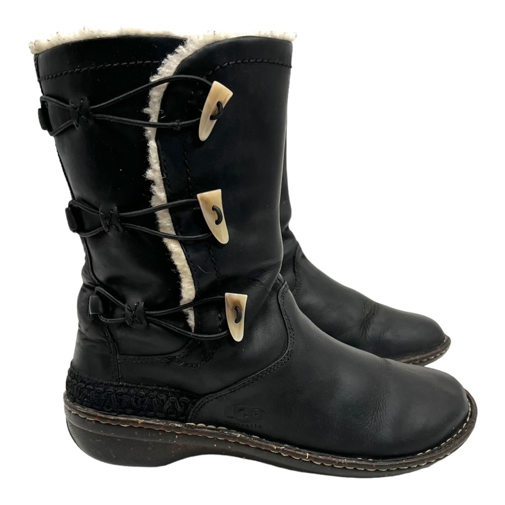 Ugg Kona Black Toggle Leather Shearling Lined Boots Women’s 9